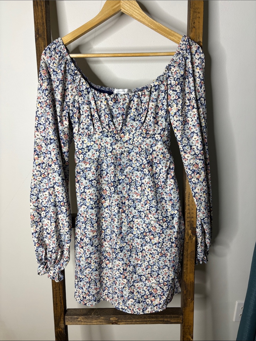 Altar'd State Blue Multi Floral Square-Neck Long Sleeve Mini Dress Size M